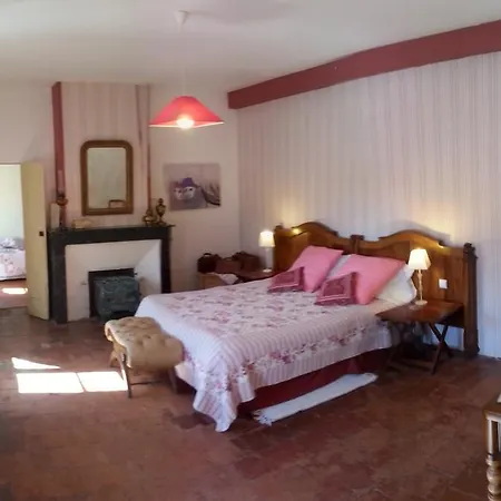 Bed & Breakfast Demeure Saint Vincent Estagel